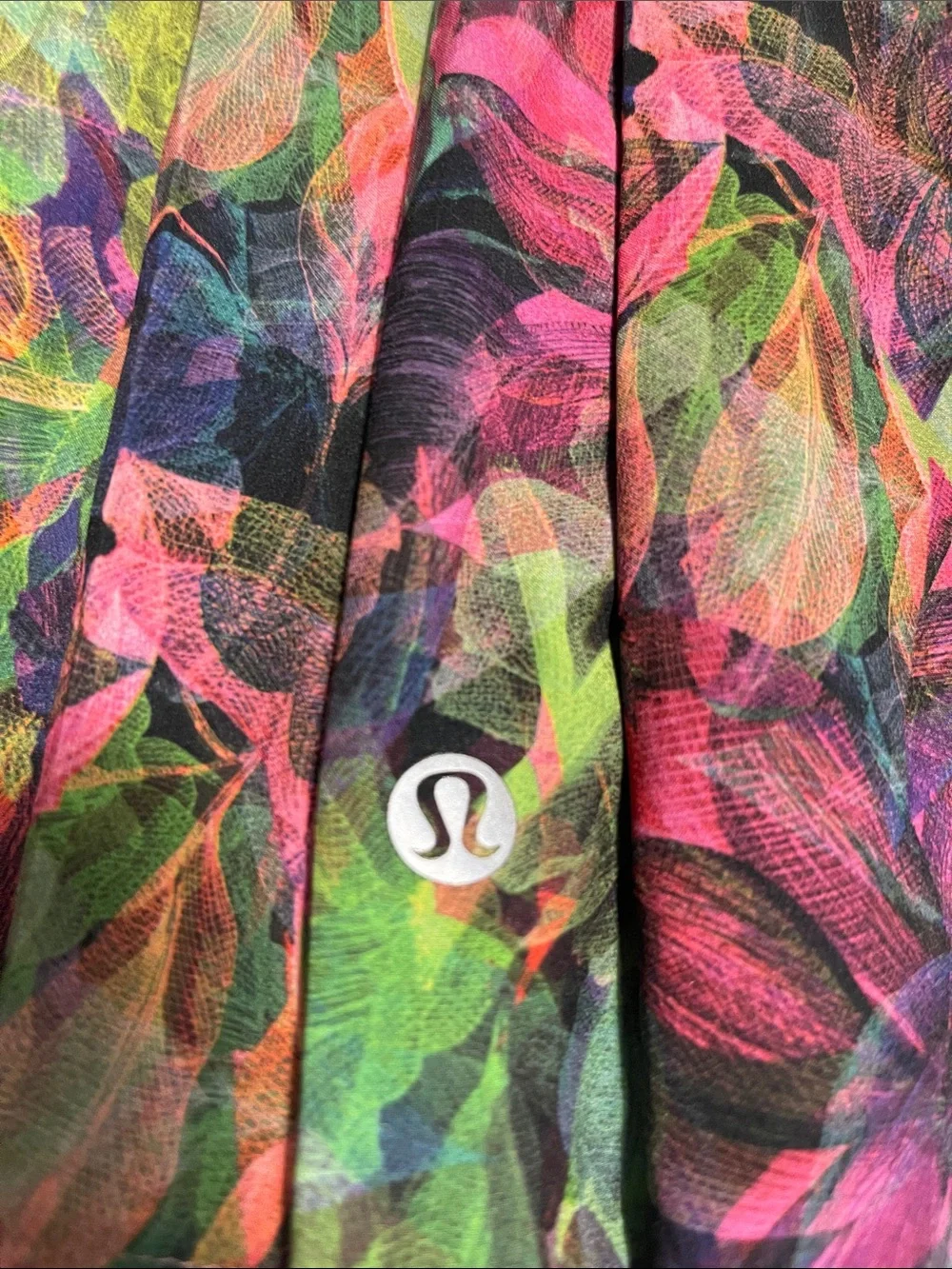 lululemon - Picture 2 of 6
